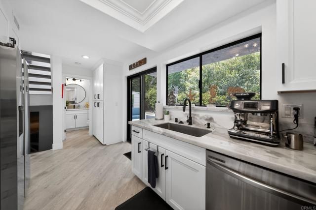 2415 La Costa Avenue E, Carlsbad, CA 92009