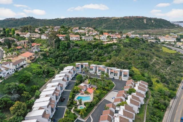 2415 La Costa Avenue E, Carlsbad, CA 92009