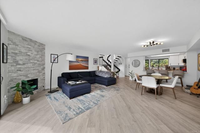 2415 La Costa Avenue E, Carlsbad, CA 92009