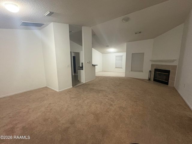 136 Kirkwood Lane, Youngsville, LA 70592