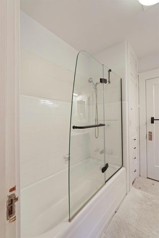 1120 W Walnut St, Stockton, CA 95203