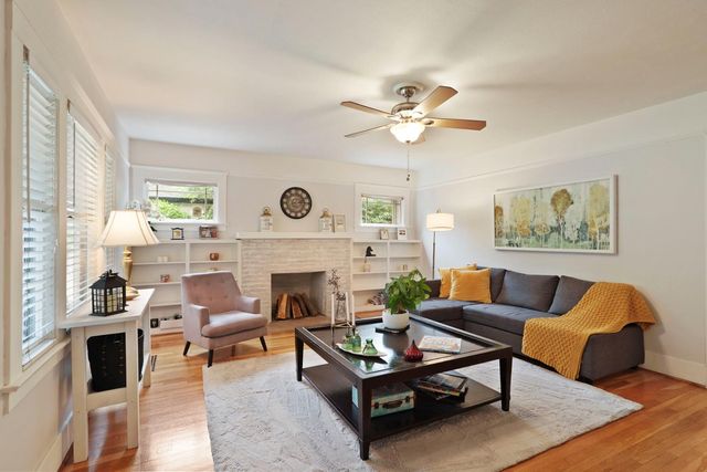 1120 W Walnut St, Stockton, CA 95203