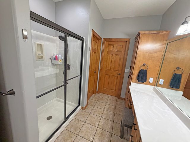 1063 E Maryland Court, Springfield, MO 65810
