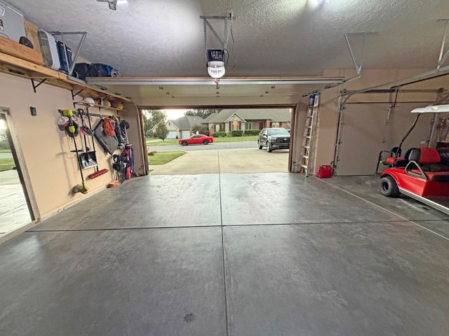 1063 E Maryland Court, Springfield, MO 65810