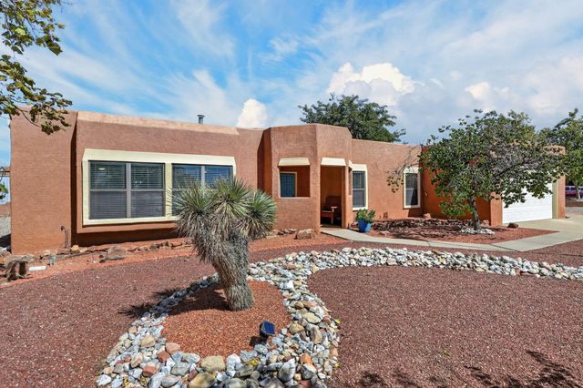 916 Player Loop SE, Rio Rancho, NM 87124