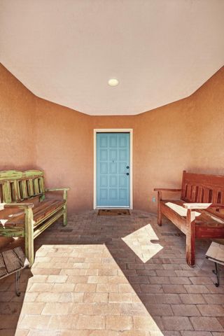 916 Player Loop SE, Rio Rancho, NM 87124
