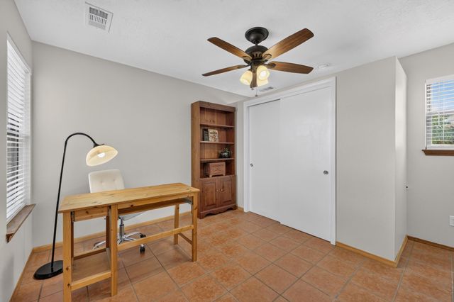 916 Player Loop SE, Rio Rancho, NM 87124