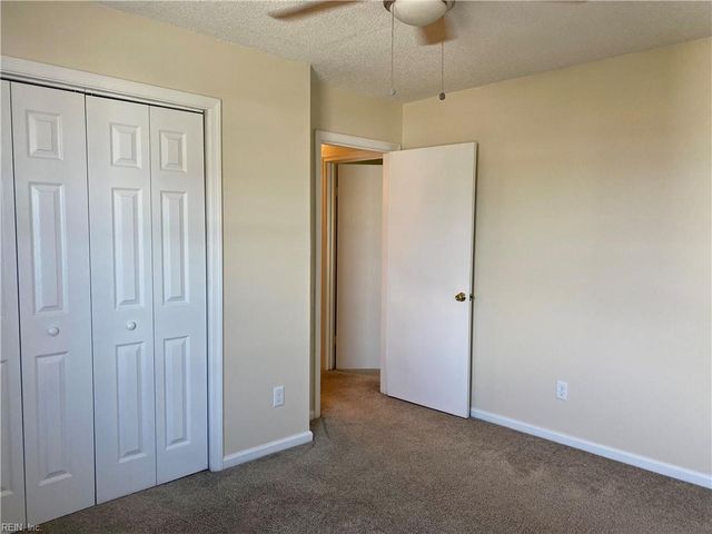 577 W Ocean View Ave Apt 1, Norfolk, VA 23503