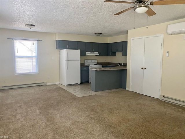 577 W Ocean View Ave Apt 1, Norfolk, VA 23503