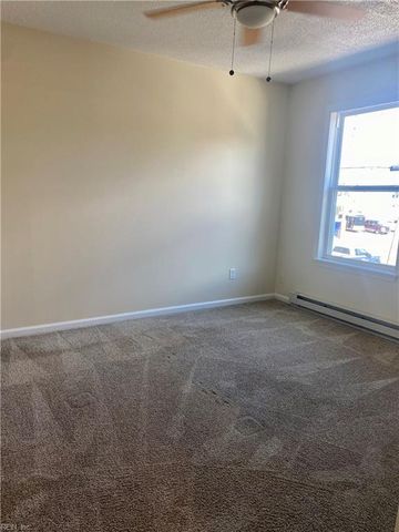 577 W Ocean View Ave Apt 1, Norfolk, VA 23503