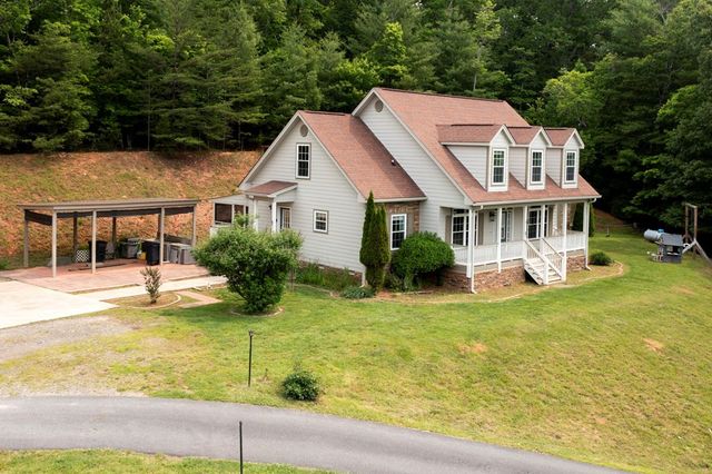 1451 Moccasin Creek Road, Murphy, NC 28906