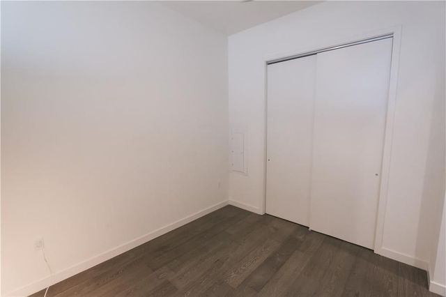 800 Embassy DR 405, Austin, TX 78702