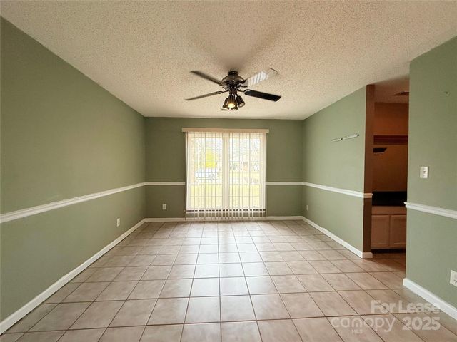 6924 Long Needles Drive, Charlotte, NC 28277