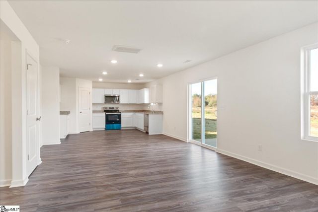 514 Tomlin Trail, Spartanburg, SC 29301