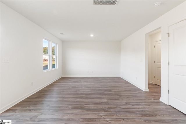 514 Tomlin Trail, Spartanburg, SC 29301