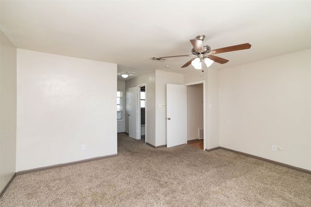 4738 El Campo Avenue 10, Fort Worth, TX 76107