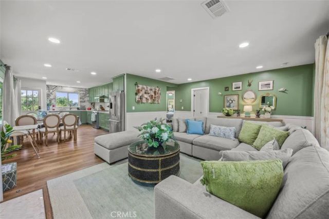 16780 E Buena Vista Avenue, Orange, CA 92865