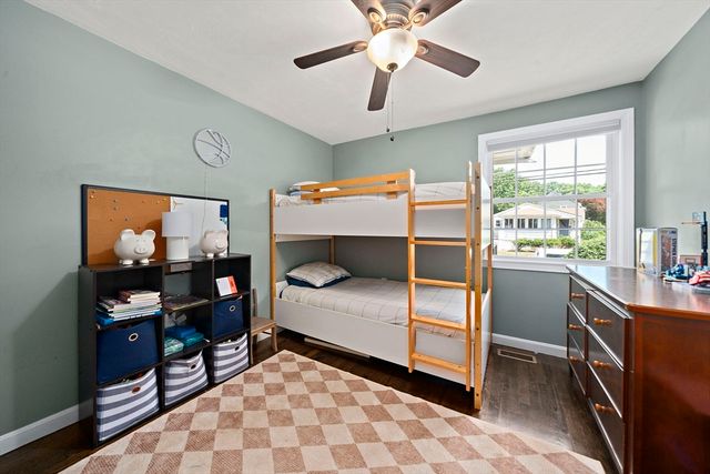 33 Bartlett Rd, Randolph, MA 02368