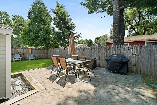33 Bartlett Rd, Randolph, MA 02368