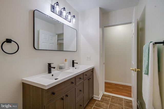 114 CEDAR RD, Chester, MD 21619