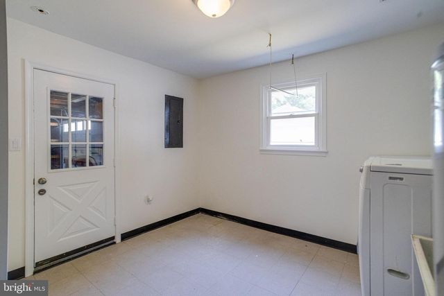 114 CEDAR RD, Chester, MD 21619