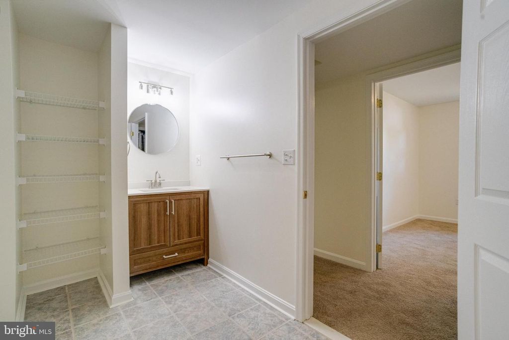 Image 55 of property listing at 114 CEDAR RD, Chester, MD 21619