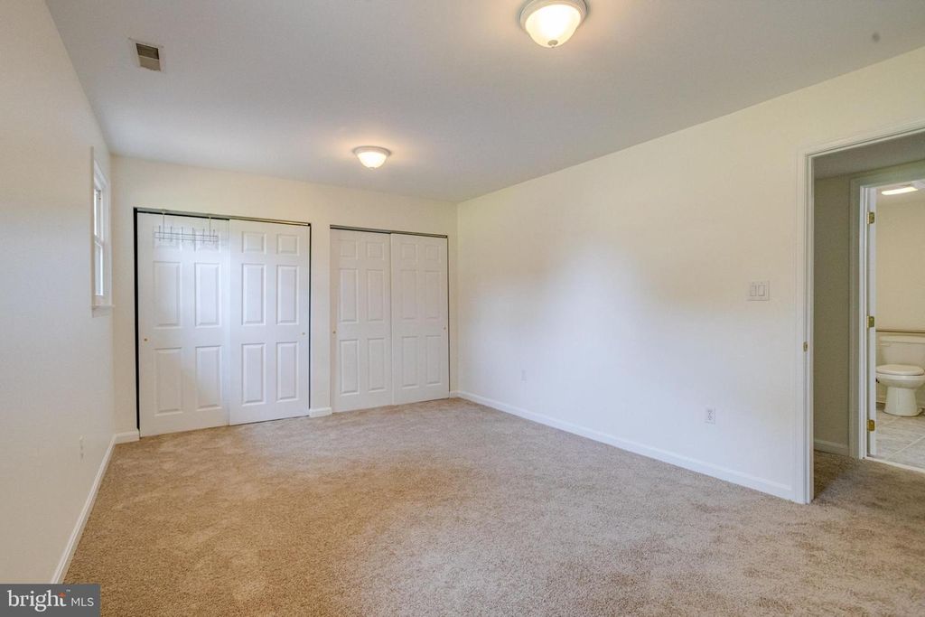 Image 59 of property listing at 114 CEDAR RD, Chester, MD 21619