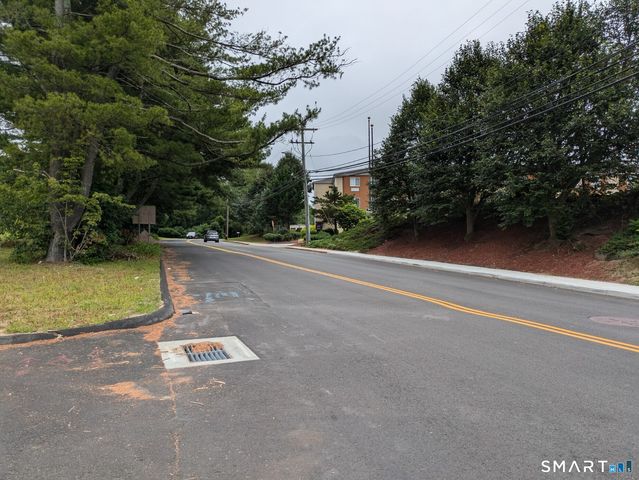 269 Flanders Road 1B, East Lyme, CT 06333