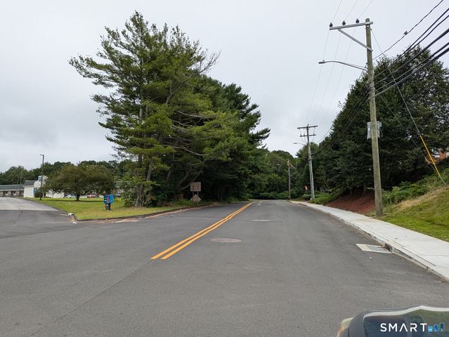 269 Flanders Road 1B, East Lyme, CT 06333