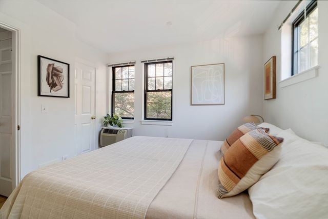 241 River Street 6, Cambridge, MA 02139