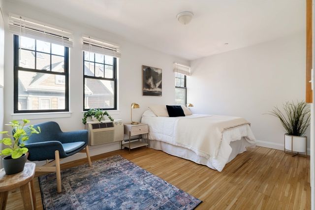 241 River Street 6, Cambridge, MA 02139