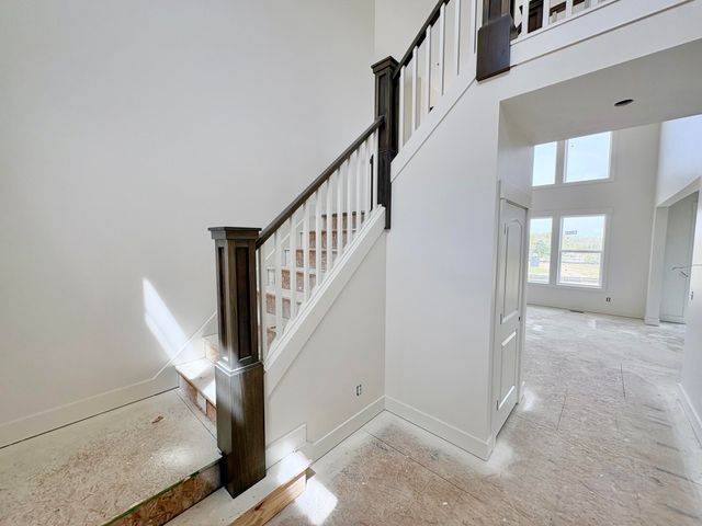 7082 Kettle Dale Avenue SE, Alto, MI 49302