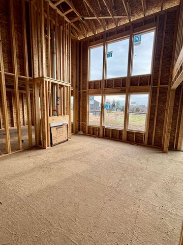 7082 Kettle Dale Avenue SE, Alto, MI 49302