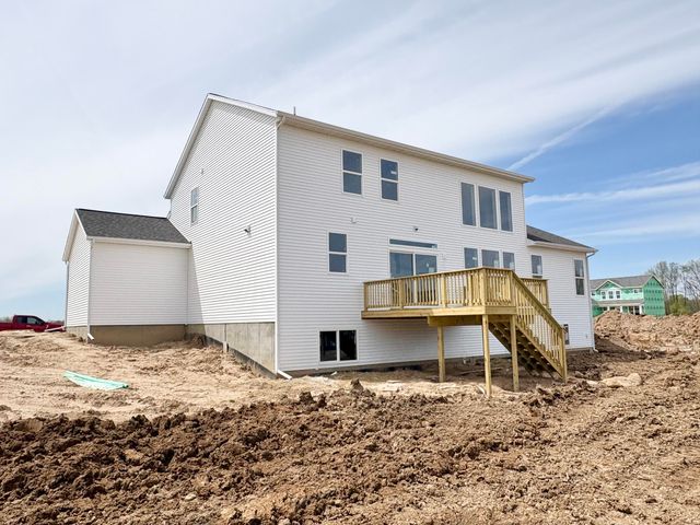 7082 Kettle Dale Avenue SE, Alto, MI 49302