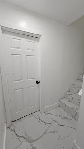 7085 W Sunrise Blvd 7085, Plantation, FL 33313