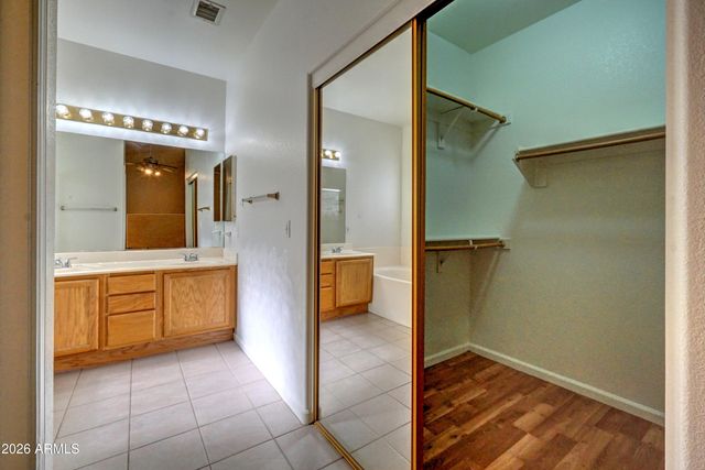 4329 E SOUTH FORK Drive, Phoenix, AZ 85044