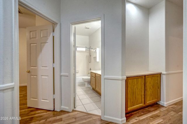 4329 E SOUTH FORK Drive, Phoenix, AZ 85044