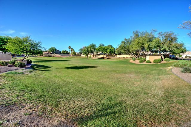 4329 E SOUTH FORK Drive, Phoenix, AZ 85044