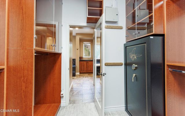 3261 Indian Creek Place, Simi Valley, CA 93063