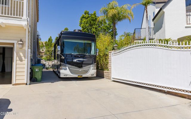 3261 Indian Creek Place, Simi Valley, CA 93063