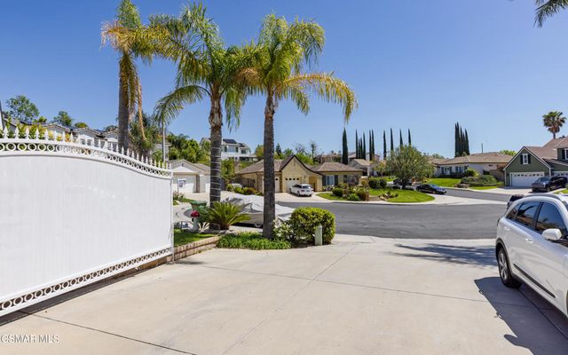 3261 Indian Creek Place, Simi Valley, CA 93063