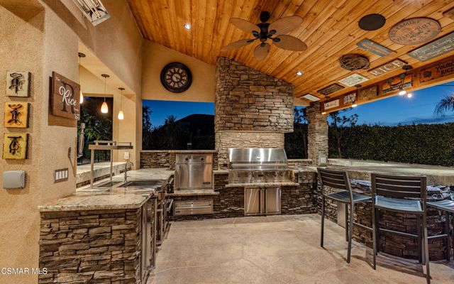 3261 Indian Creek Place, Simi Valley, CA 93063