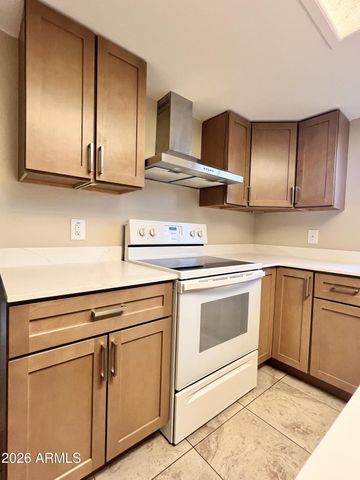 1808 N BULLMOOSE Drive, Chandler, AZ 85224