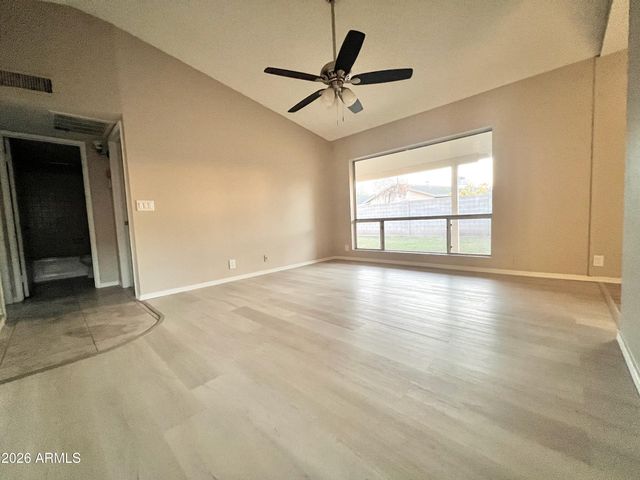 1808 N BULLMOOSE Drive, Chandler, AZ 85224