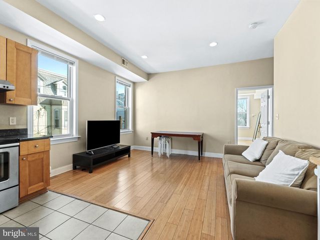 4019 POWELTON AVE, Philadelphia, PA 19104