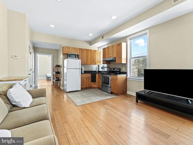 4019 POWELTON AVE, Philadelphia, PA 19104