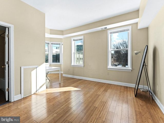 4019 POWELTON AVE, Philadelphia, PA 19104