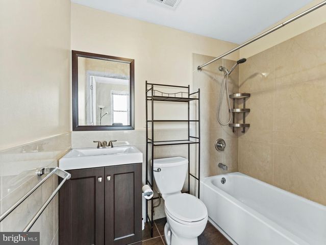 4019 POWELTON AVE, Philadelphia, PA 19104