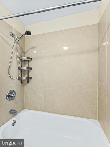 4019 POWELTON AVE, Philadelphia, PA 19104