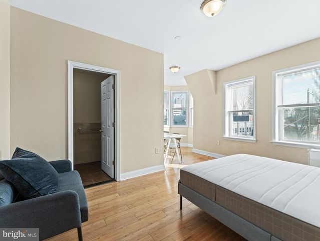 4019 POWELTON AVE, Philadelphia, PA 19104